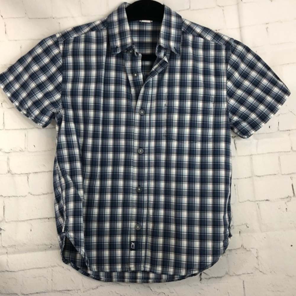 Boy’s size 7 button down